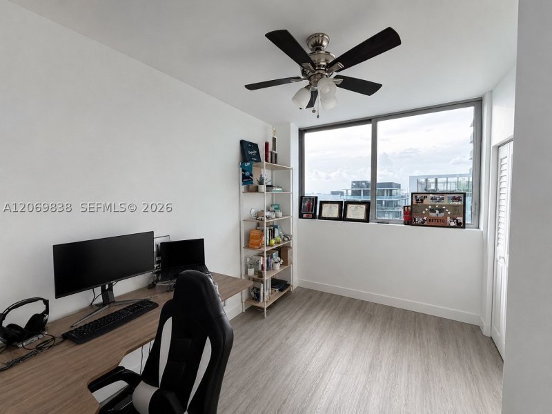 Aluguel de apartamento no Le Parc at Brickell 906