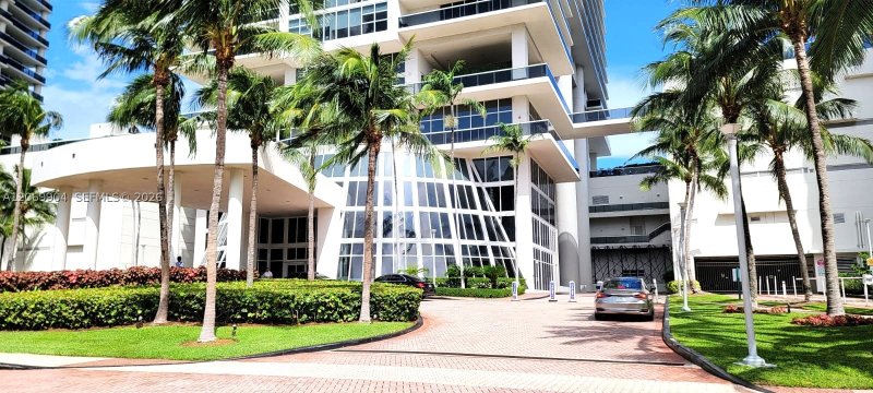 Aluguel de apartamento no Beach Club Two 1507