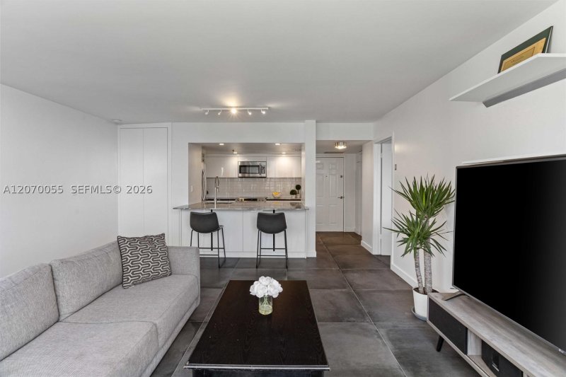 Aluguel de apartamento no Brickell Key Two 1519