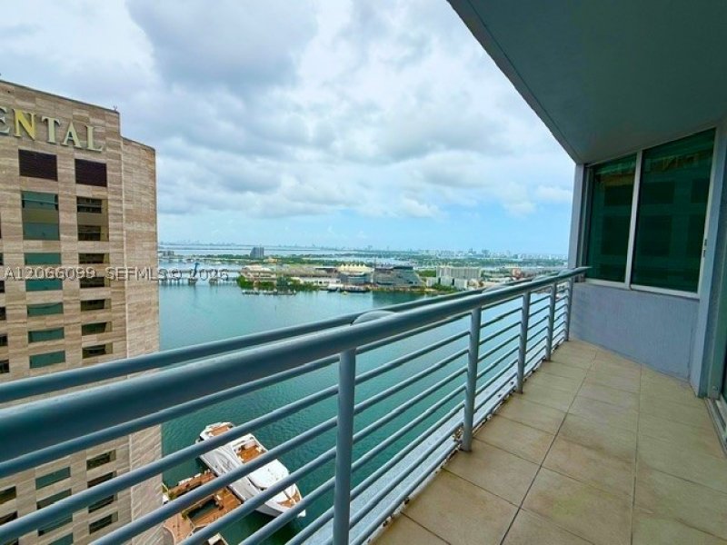 Alquiler de apartamento en One Miami West Tower 3408