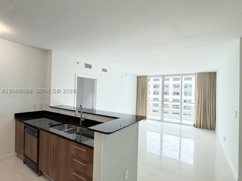 Alquiler de apartamento en One Miami West Tower 3408