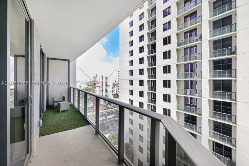 Aluguel de apartamento no Brickell Heights West 1609