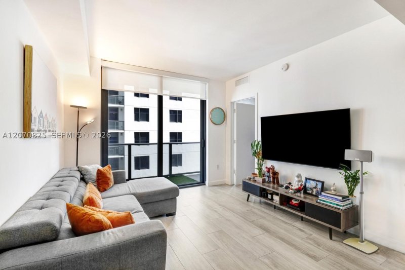 Aluguel de apartamento no Brickell Heights West 1609