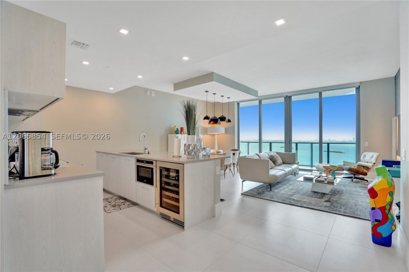 Alquiler de apartamento en Paraiso Bayviews PH4102