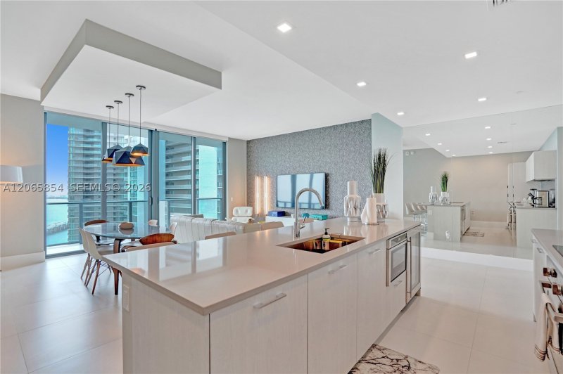 Alquiler de apartamento en Paraiso Bayviews PH4102