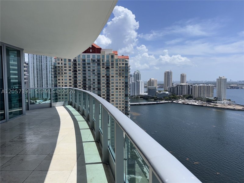 Alquiler de apartamento en Jade Brickell 2801