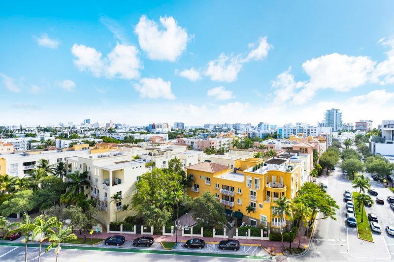 Comprar apartamento no Yacht Club at Portofino 1005