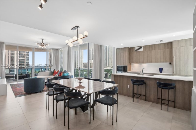 Alquiler de apartamento en Aurora 701