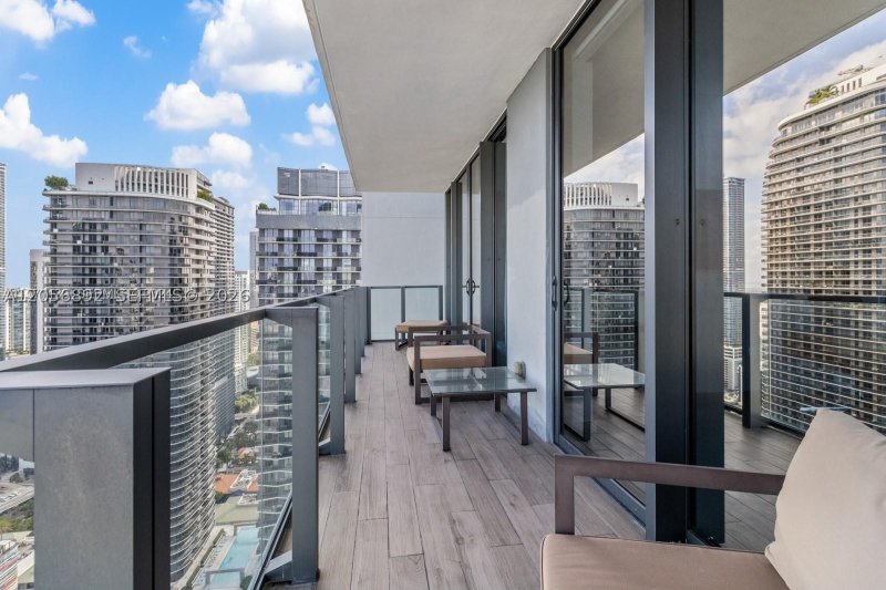 Comprar apartamento no Brickell City Centre Rise 3909