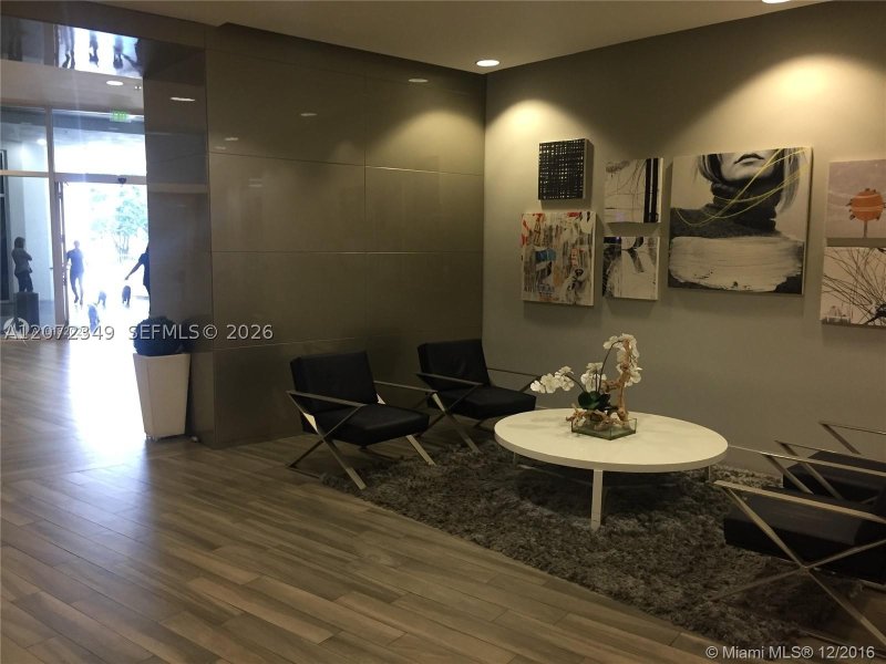 Alquiler de apartamento en Opera Tower 2908