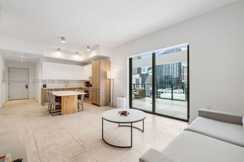 Condo for sale at Smart Brickell Residences 1801
