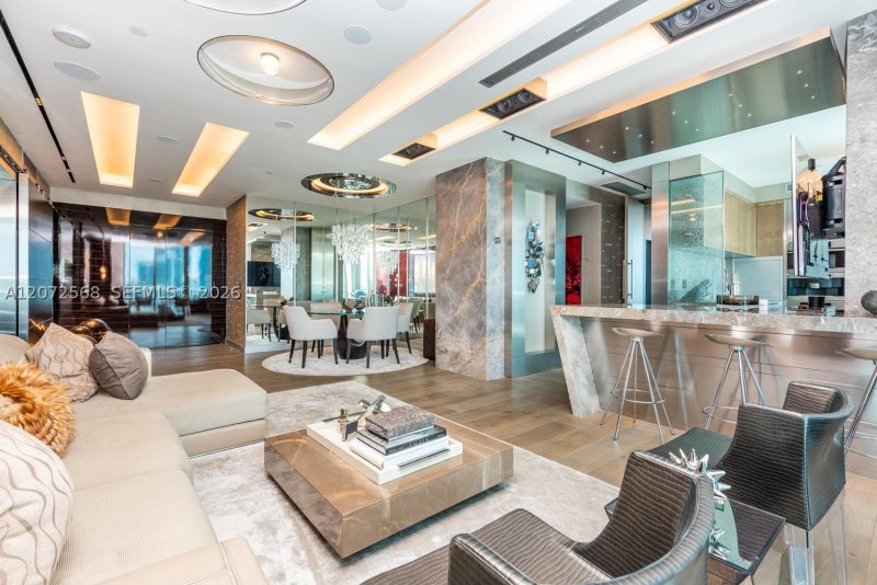 Comprar apartamento no Continuum II North 905