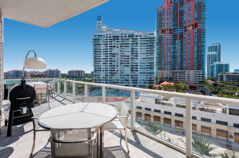 Comprar apartamento no Continuum II North 905
