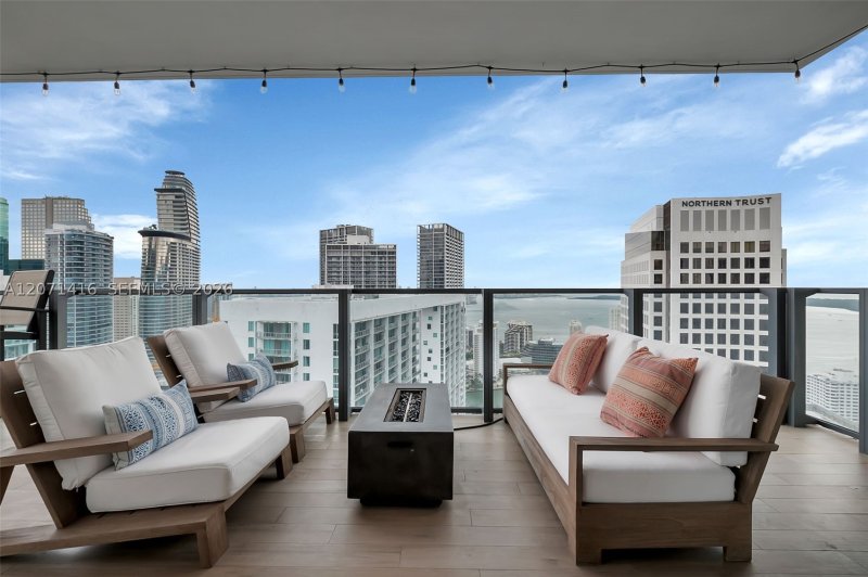 Comprar apartamento no Brickell City Centre Reach 3911