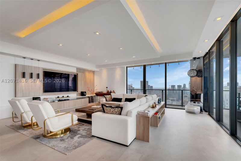 Comprar apartamento no Brickell City Centre Reach 3911