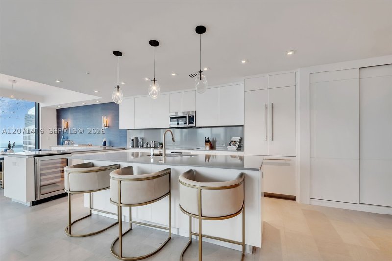 Comprar apartamento no Brickell City Centre Reach 3911