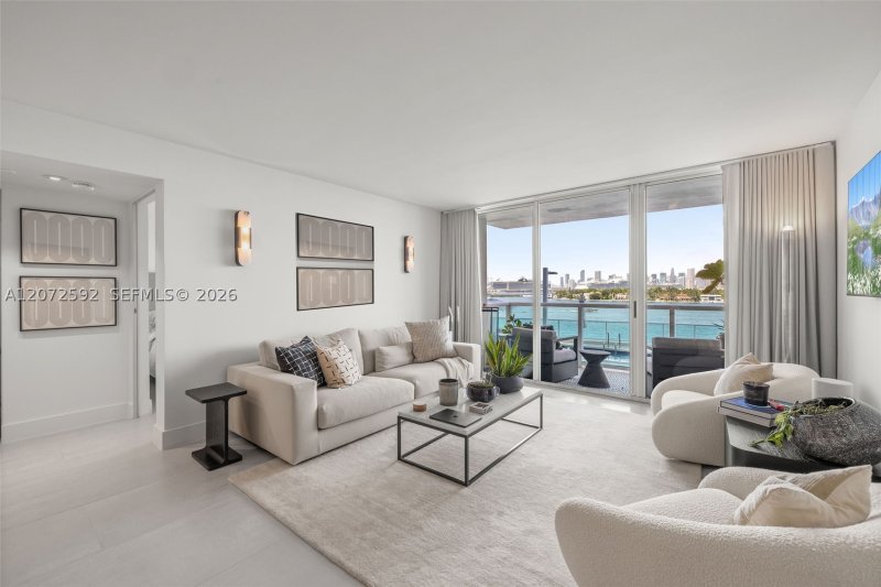 Condo for sale at Floridian 709