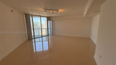 Property photo # 11