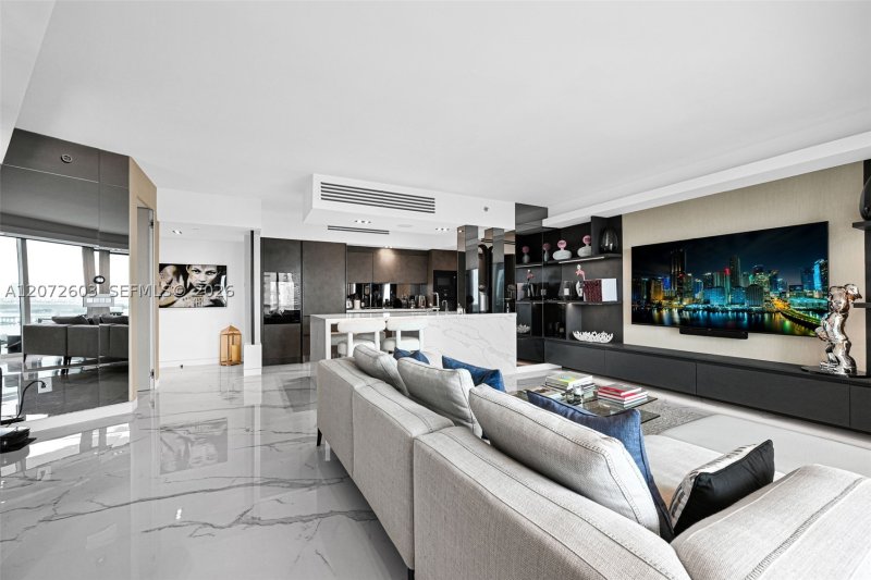 Alquiler de apartamento en Murano at Portofino 1706