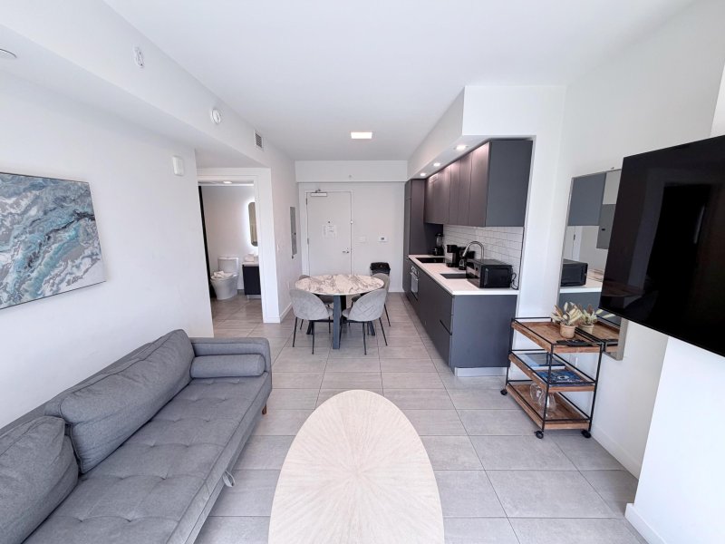Comprar apartamento en YotelPad Miami Unit 1903