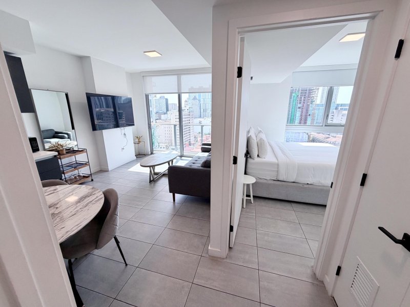 Comprar apartamento en YotelPad Miami Unit 1903