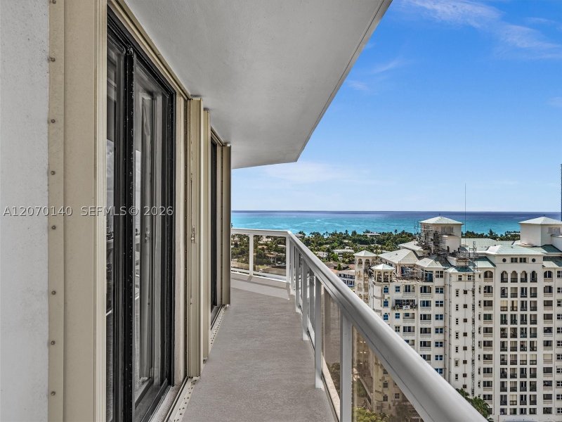 Comprar apartamento no The Landmark 2101