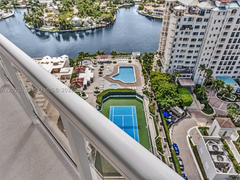 Comprar apartamento no The Landmark 2101
