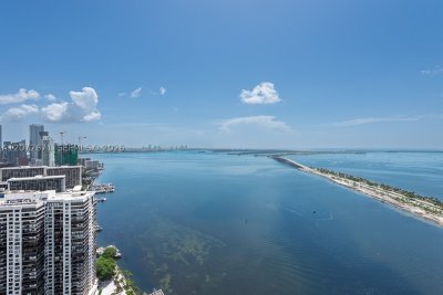 Una Residences at Brickell Apt #3504