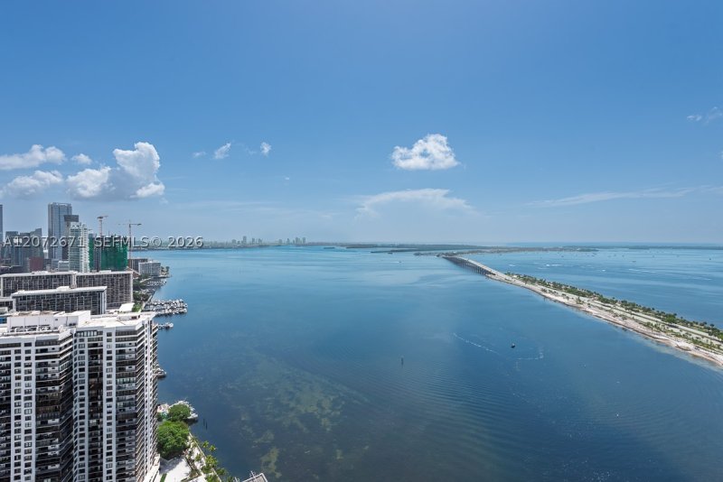 Una Residences at Brickell Apt #3504