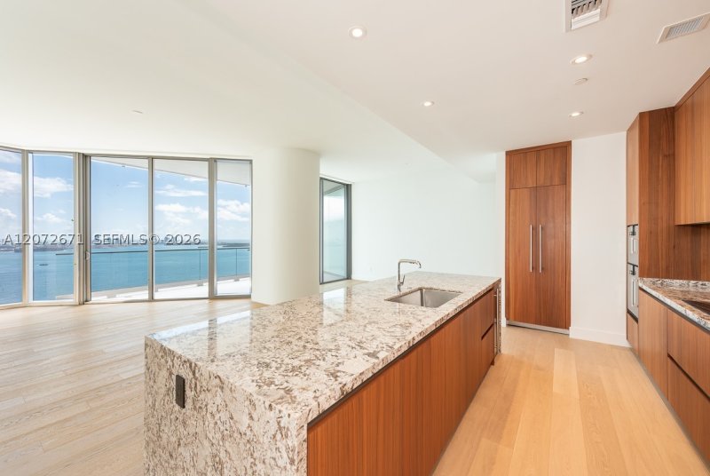 Aluguel de apartamento no Una Residences at Brickell 3504