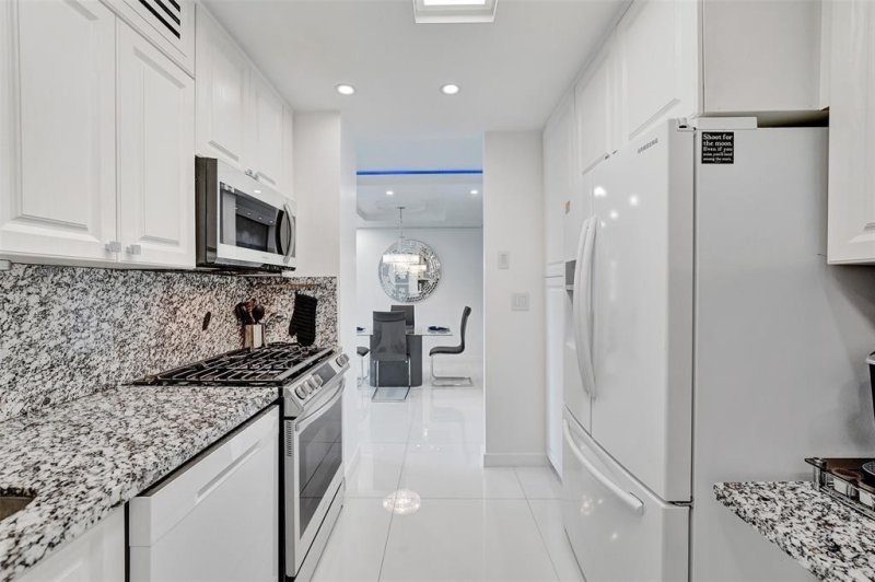 Property photo # 13