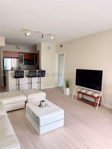 Property photo # 11