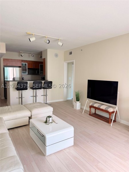 Alquiler de apartamento en One Miami West Tower 2003