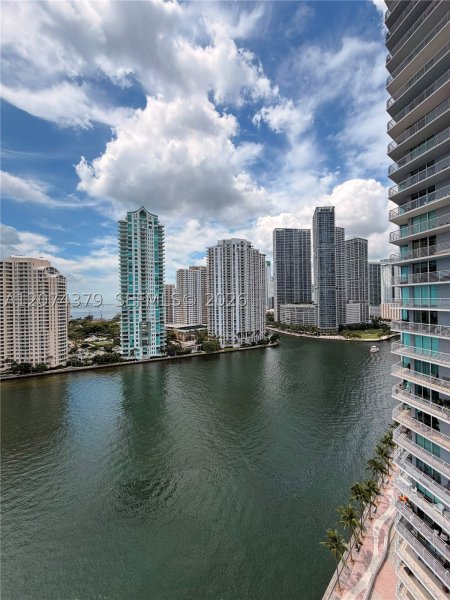 Alquiler de apartamento en One Miami West Tower 2003