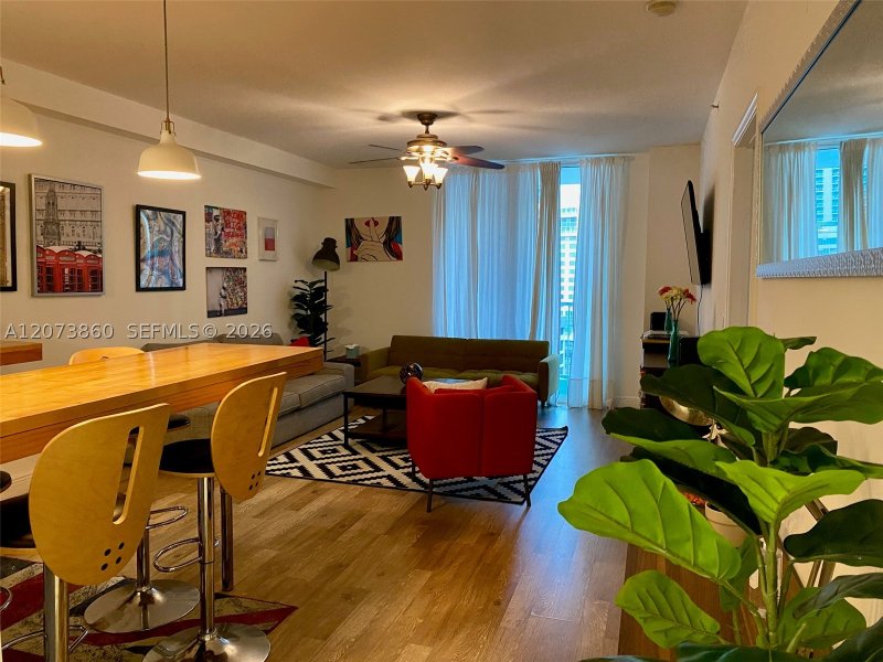 Comprar apartamento no Vue at Brickell 1312
