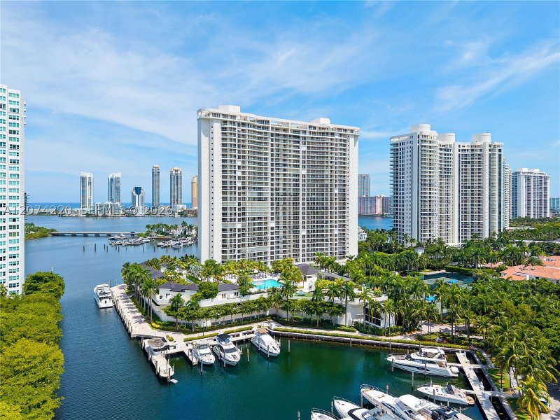 Condo for sale at 7000 Williams Island 609