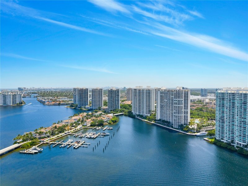 Condo for sale at 7000 Williams Island 609
