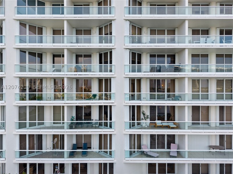 Condo for sale at 7000 Williams Island 609