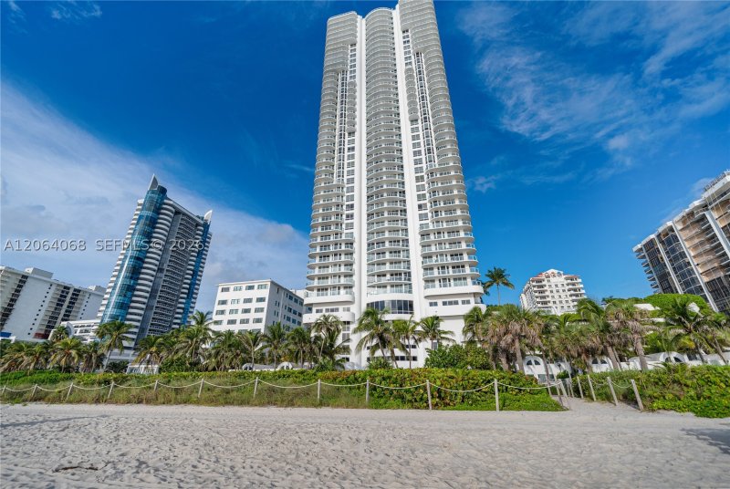 Comprar apartamento no Akoya 805