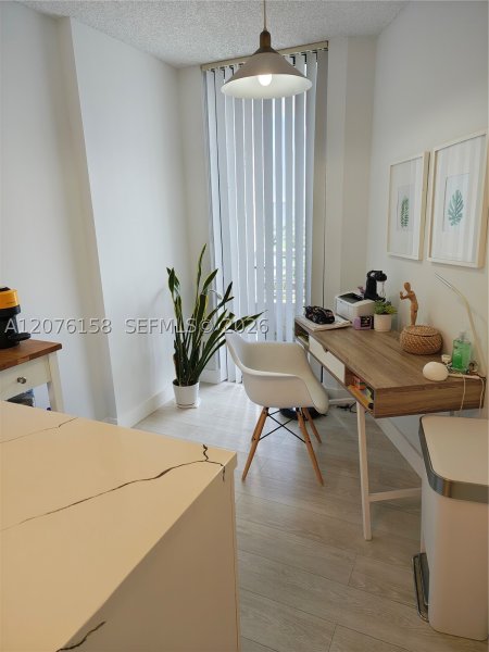 Condo for sale at Parc Central Aventura 1710