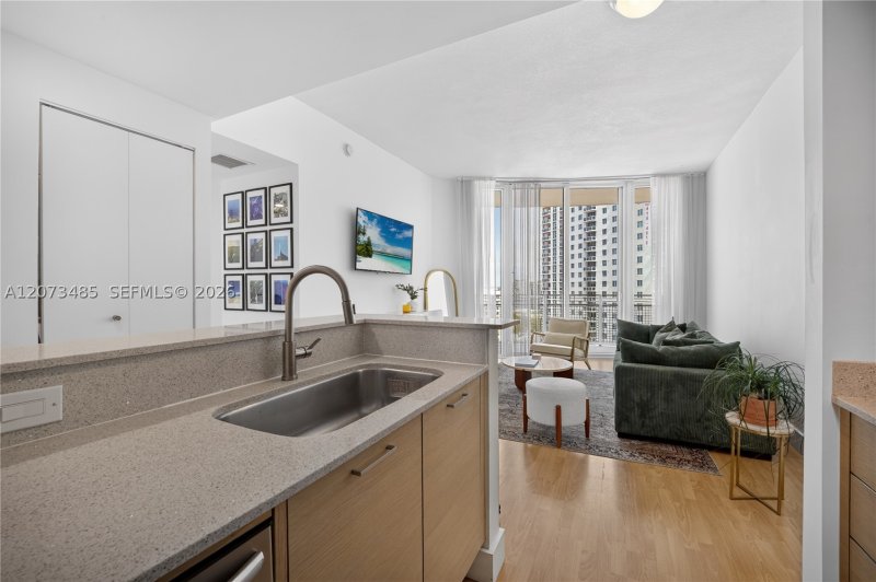 Comprar apartamento no City 24 1405