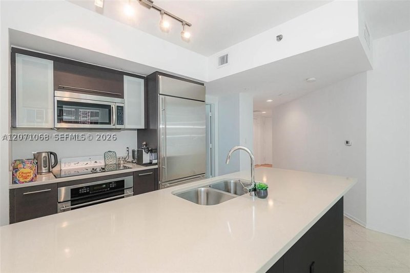 Apartment for rent at 500 Brickell West Tower 1507