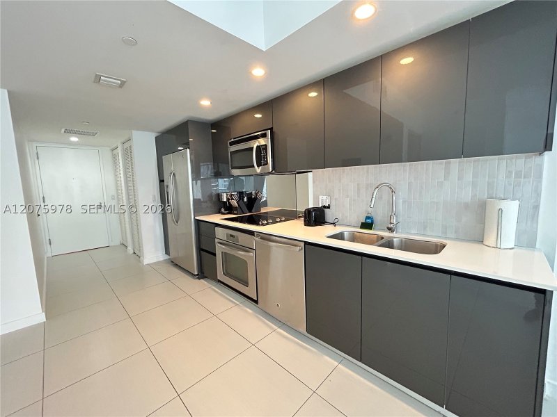 Aluguel de apartamento no MyBrickell Condo 1703