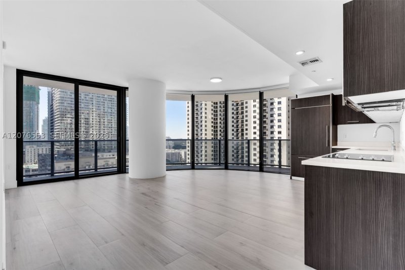 Comprar apartamento en Brickell Heights East 1706