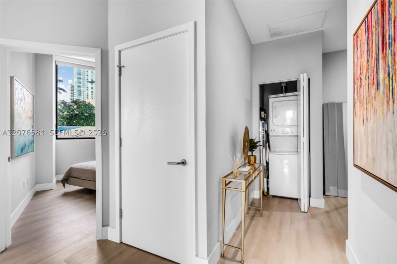Comprar apartamento no Paraiso Bayviews 306