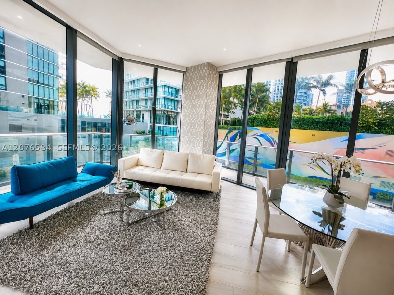 Comprar apartamento no Paraiso Bayviews 306