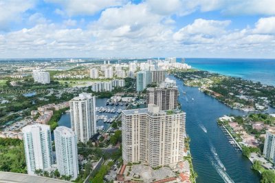 Turnberry Towers Apt #8B