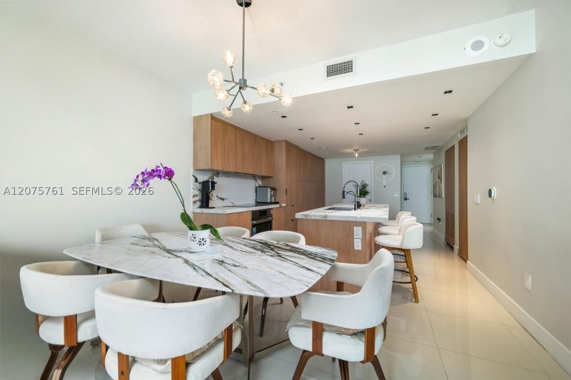 Condo for sale at Paraiso Bay Miami 1203