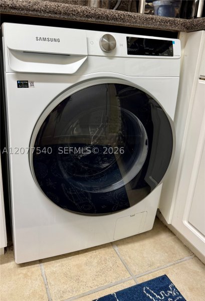 Comprar apartamento en The Wave Condo 1231