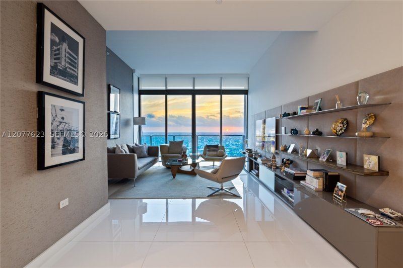 Aluguel de apartamento no Brickell City Centre Rise 4203
